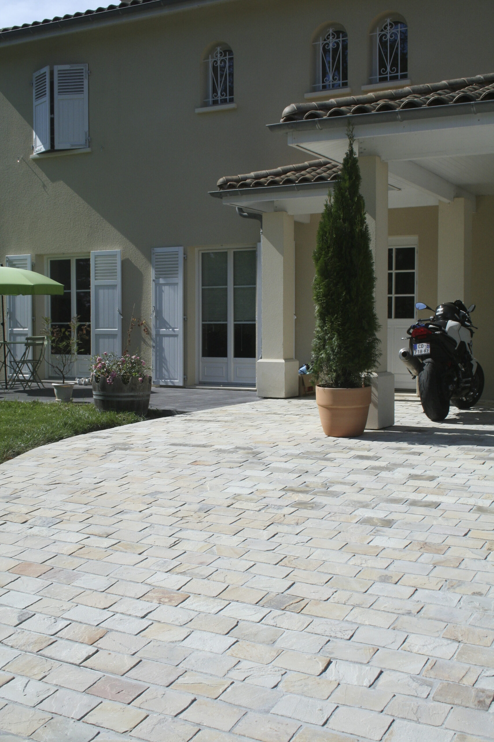 Pavés Grès India Beige