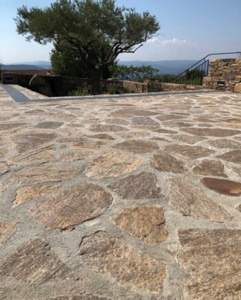 Opus Incertum Gneiss Marron / Gris