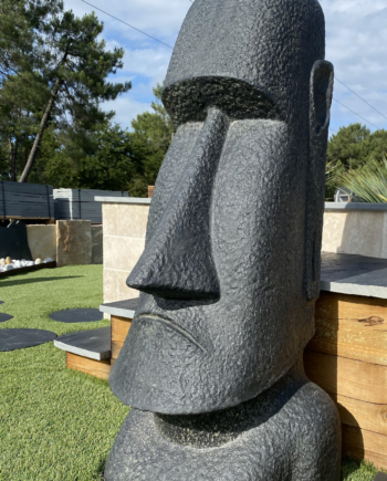 statue MOAI